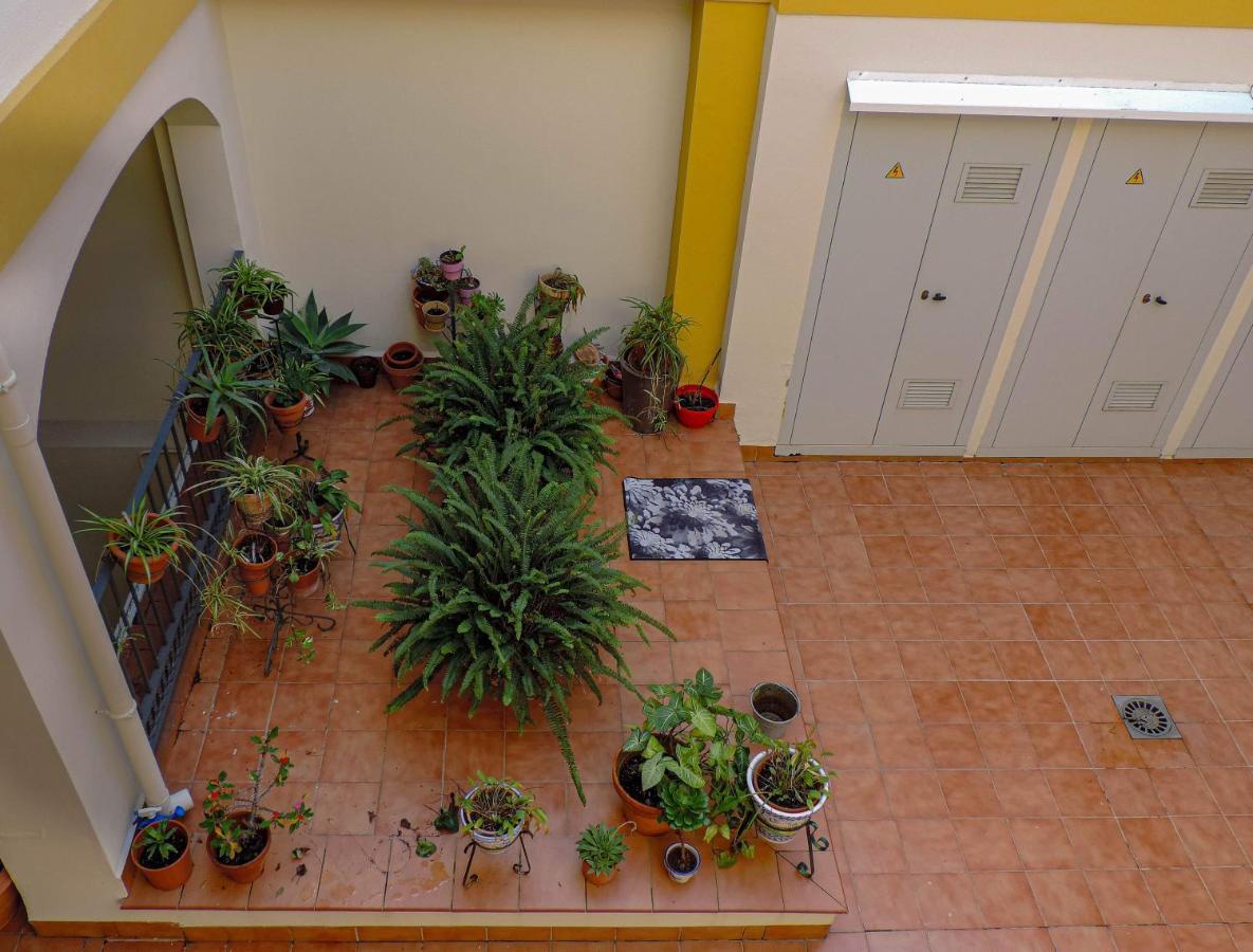 Duplex, Terraza, 10 Min Coche Centro Sevilla Camas Buitenkant foto
